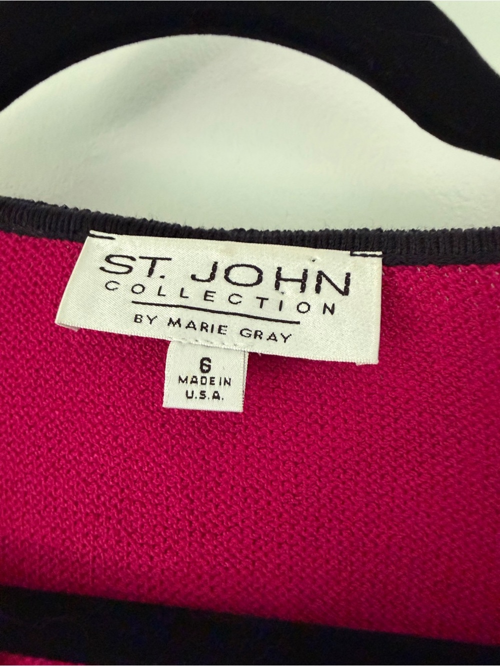 The vibrant pink ST JOHN collection sweater size 6 - Picture 5 of 7
